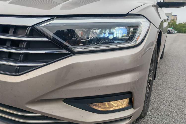 Used Volkswagen Sagitar 2019 200TSI DSG Comfort Version China VI Standard
