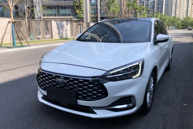 Used Ford Focus 2021 Sedan 1.5L Automatic Sharp Edition