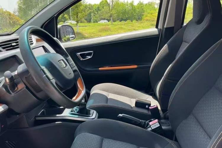 Used Geely Auto Vision X1 2017 1.3L Manual Frenzy Edition