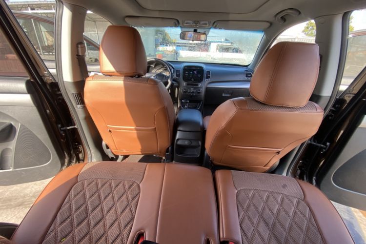 Used Kia Sorento 2013 2.4L 7-seat Gasoline Comfort Edition
