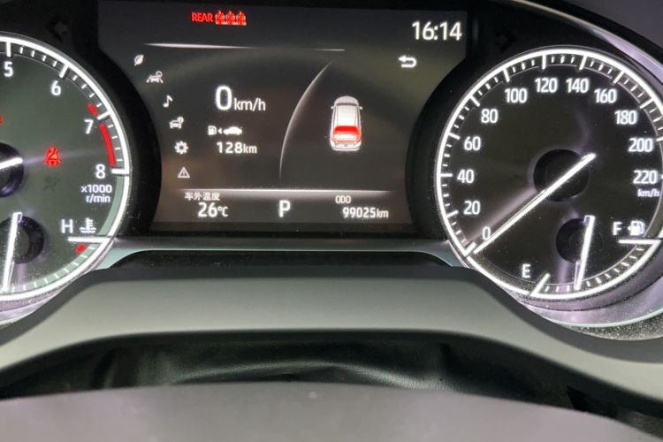 Used Toyota Harrier 2022 2.0L CVT Two-Wheel Drive Deluxe Edition
