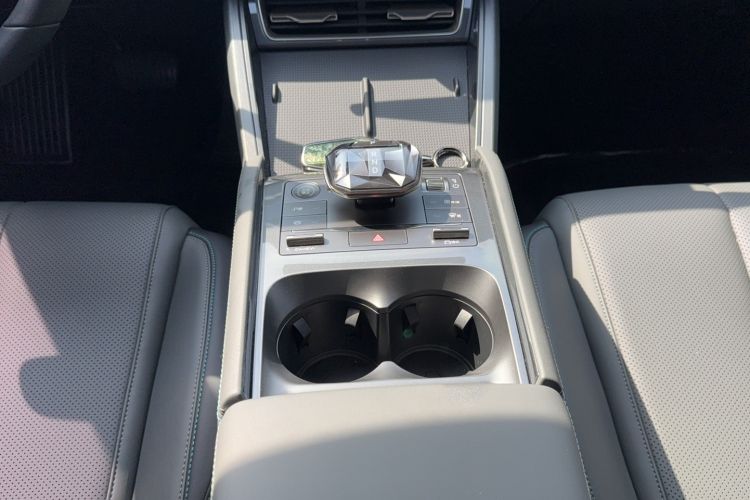 Used BYD Qin L 2025 DM-i Smart Drive 80KM Leading Model
