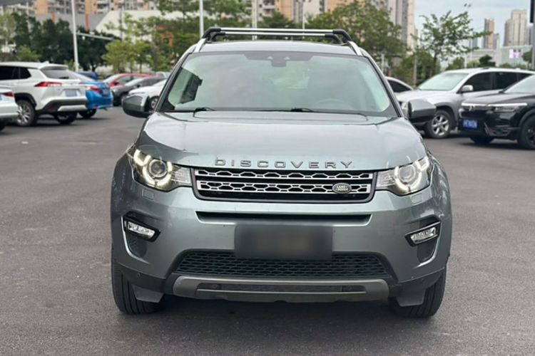 Used Land Rover Discovery Sport 2018 240 PS SE Version