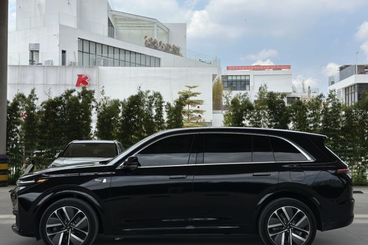 Used Li Auto L7 2023 Air model