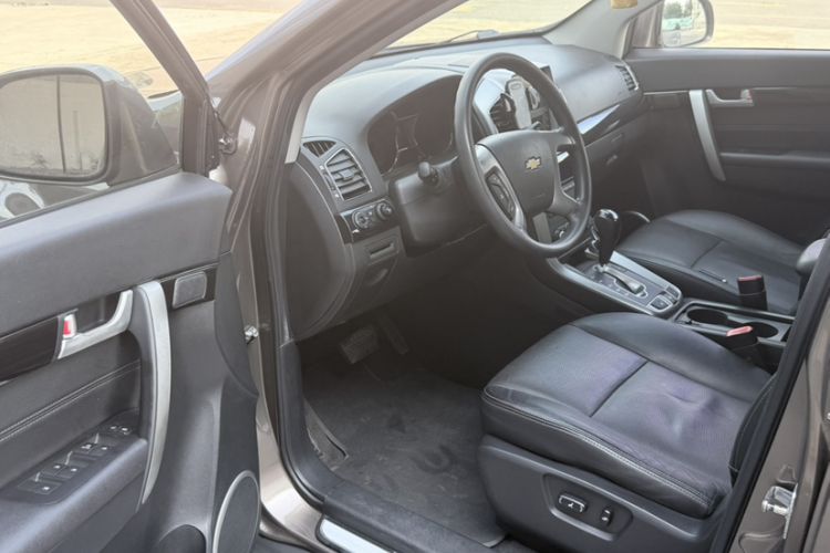 Used Chevrolet Captiva 2017 2.4L Two-Wheel Drive Luxury Edition 7 Seats