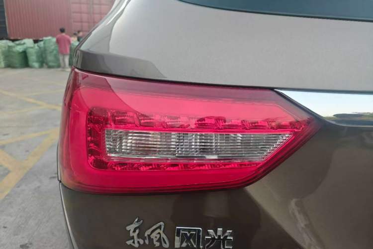 Used Dongfeng Fengon 580 2017 Revised Version 1.5T CVT Luxury Edition