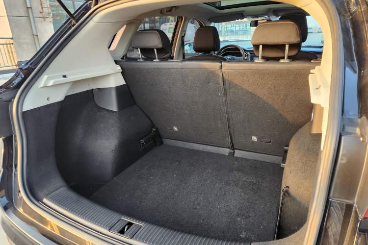 Used Roewe RX3 2020 1.6L Manual - Ultra-Fresh Entry Version
