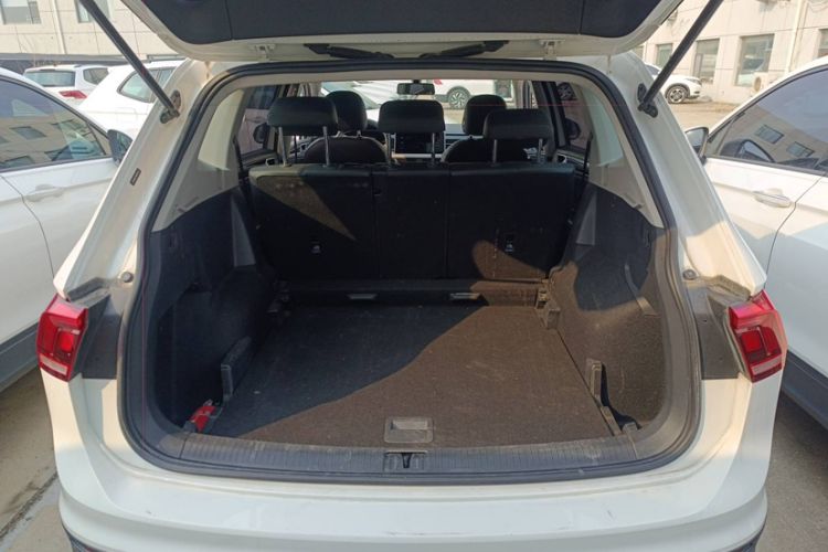 Used Volkswagen Tiguan L 2022 330TSI Automatic Two-Wheel Drive Comfort Edition