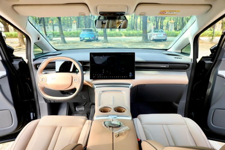 Used XPeng X9 2025 650 Long-Range Max