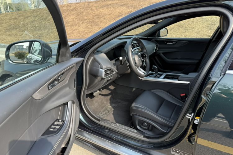 Used Jaguar XEL 2022 2.0T 250 PS R-DYNAMIC S Advanced Sport Edition
