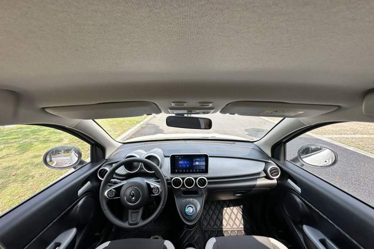 Used ORA Black Cat 2022 301km Base Version Ternary Lithium
