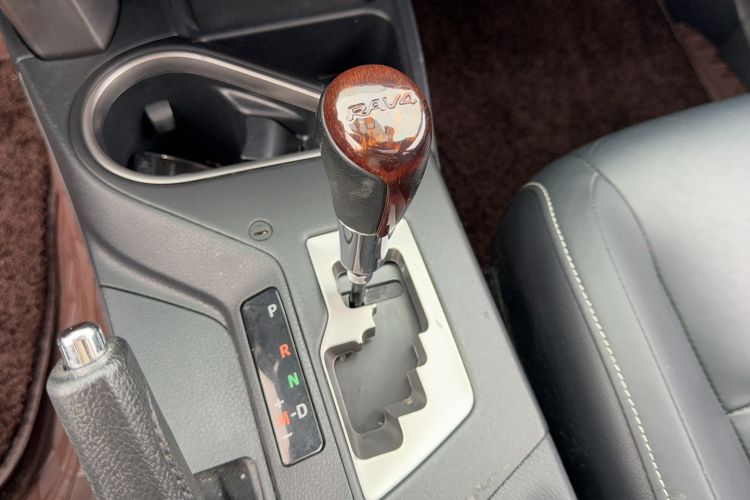 Used Toyota RAV4 2016 2.0L CVT Two-Wheel Drive Smart Edition China V Standard