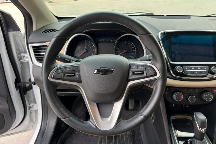 Used Chevrolet Monza 2022 320 Automatic Enjoyment Sunroof Version