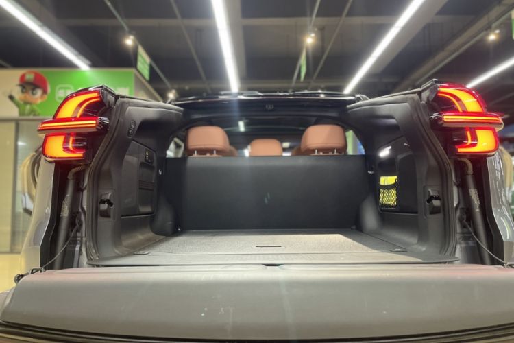 Used CHANGAN NEVO E07 2025 All-Electric 4x4 90kWh Ultra High-Performance Edition
