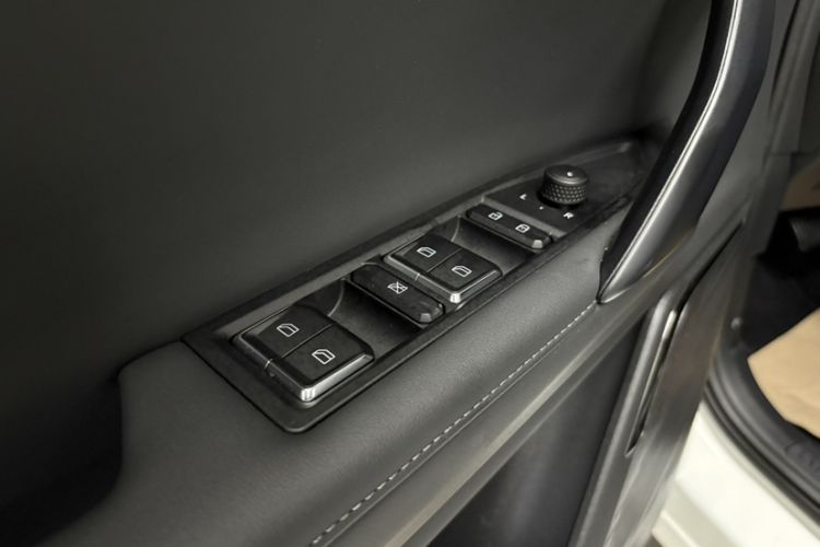 Used Lynk & Co 06 2023 Remix 1.5T JinPro Interior 3