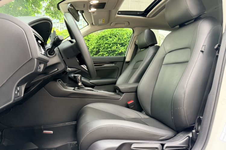 Used Honda Civic 2022 240TURBO CVT Dynamic Edition