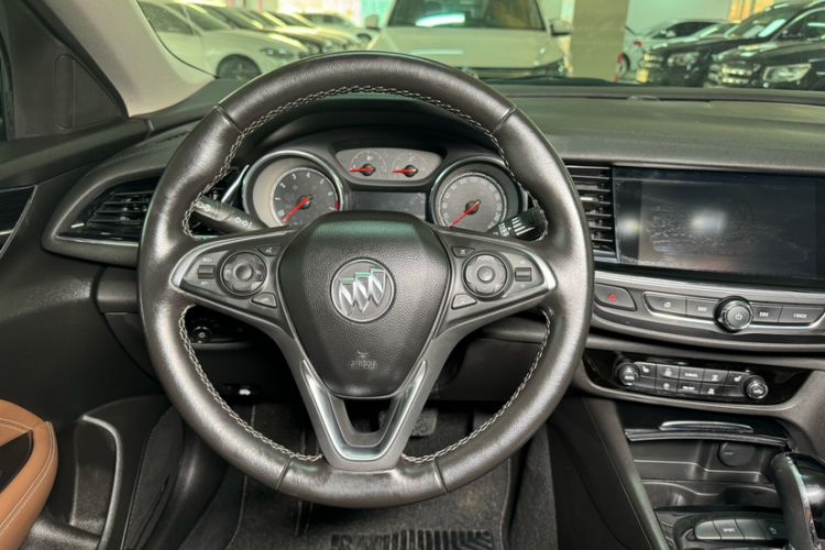 Used Buick Regal 2019 20T Luxury Model China VI Standard
