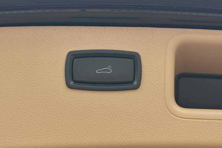 Used Porsche Macan 2016 Macan 2.0T