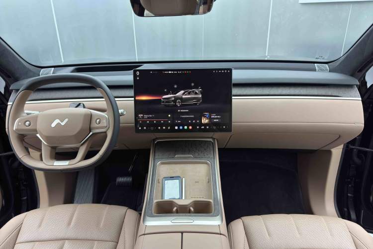 Used ONVO Luxeed L90 2025 Model—Max Six-Seater Version Interior 8