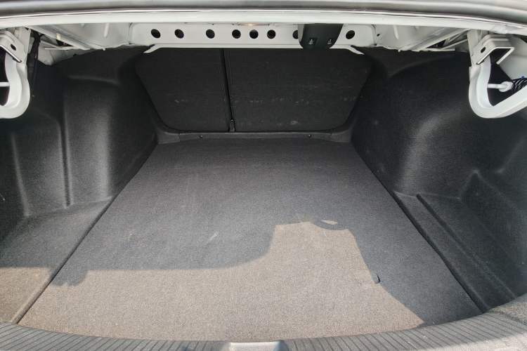 Used Volkswagen Lavida 2024 300TSI DSG Starry Sky Deluxe Edition Trunk