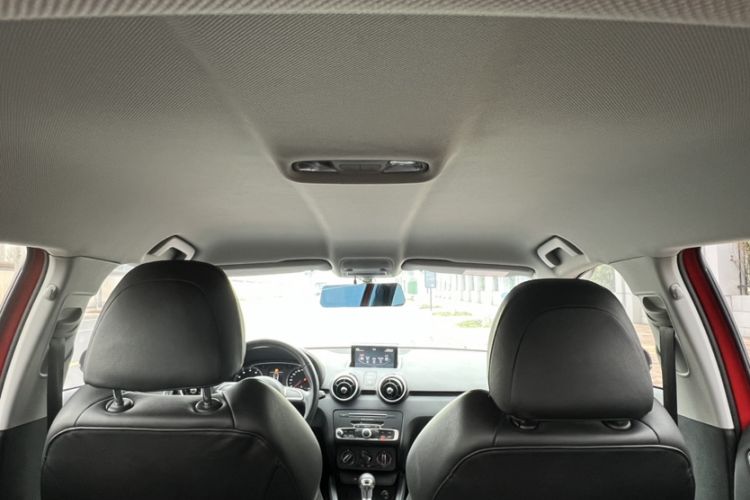 Used Audi A1 2016 30 TFSI Sportback Design Fashion Edition Headliner