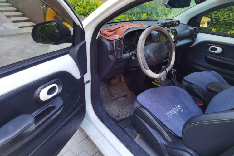 Used Roewe Clever 2021 302km Excellence Edition
