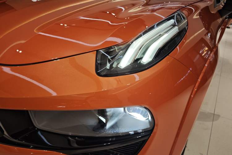 Used Lynk & Co 02 Hatchback 2021 2.0TD Halo Driving Control Kit Edition
