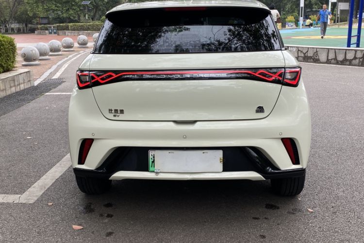 Used BYD Dolphin 2021 405 km Fashion Edition
