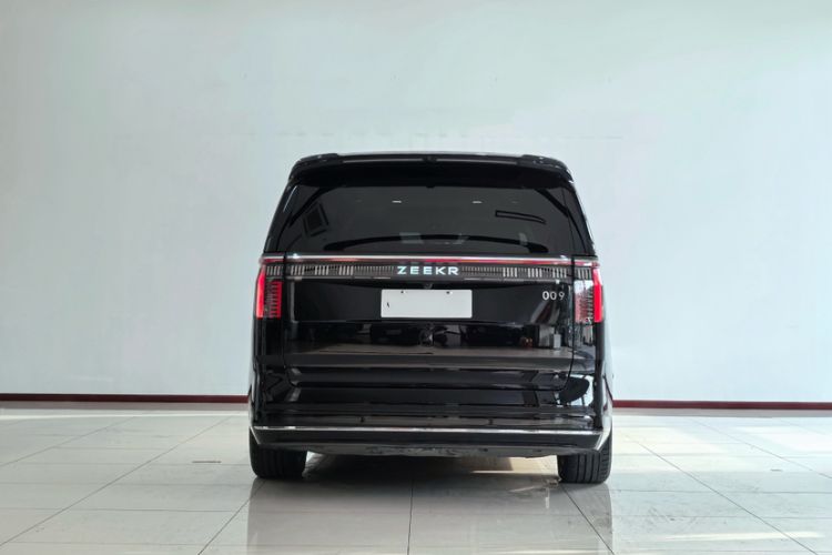 Used Zeekr 009 2024 Six-Seat Executive Version 4WD 108 kWh

