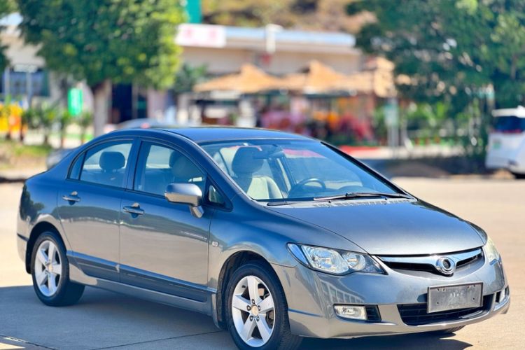 Used CIIMO CIIMO 2012 1.8L Automatic