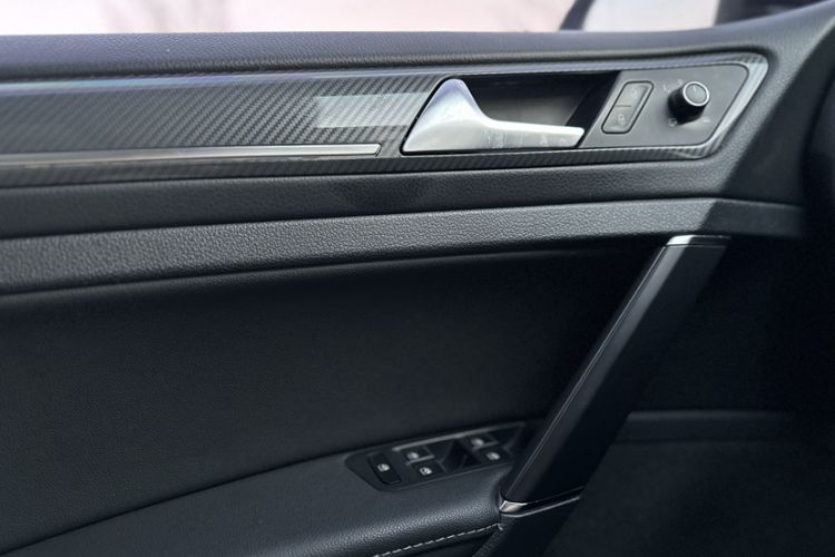 Used Volkswagen Golf 2018 230TSI Automatic Luxury Version