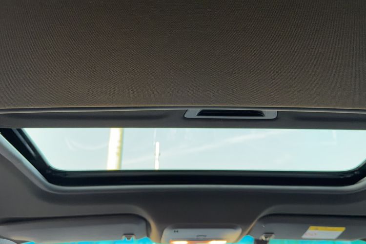 Used Chevrolet Monza 2022 Light Hybrid RS 330T Automatic Comfort Edition Headliner