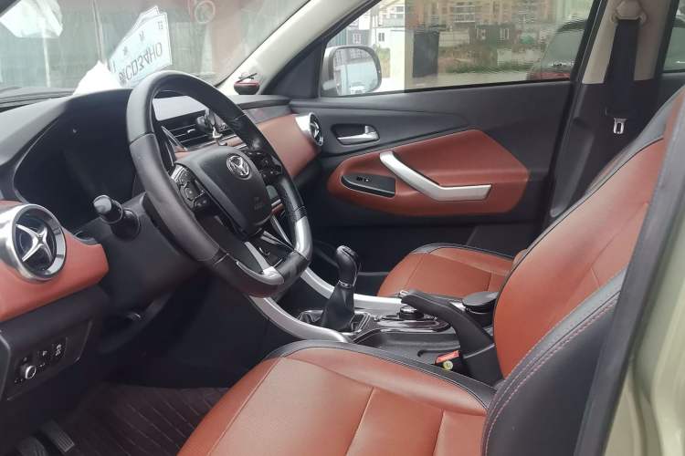 Used HYOSOW S3 2016 S3L 1.5L Manual Prestige Edition