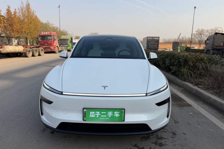 Used Tesla Model Y 2025 Rear-Wheel Drive First Edition