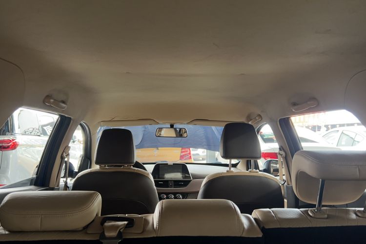 Used Baojun 310W 2017 1.5L Manual Fashion Model China V
