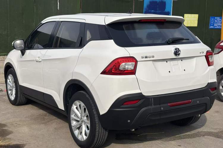 Used Brilliance V3 2016 1.5L Manual Comfort Model
