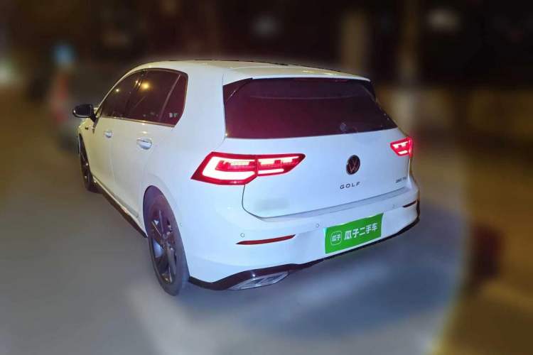 Used Volkswagen Golf 2021 280TSI DSG R-Line Exterior 2