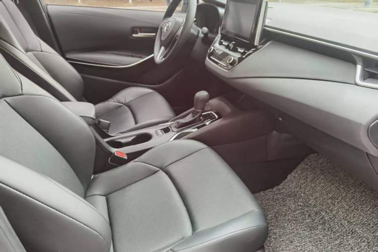 Used Toyota Levin 2021 185T CVT Luxury Edition
