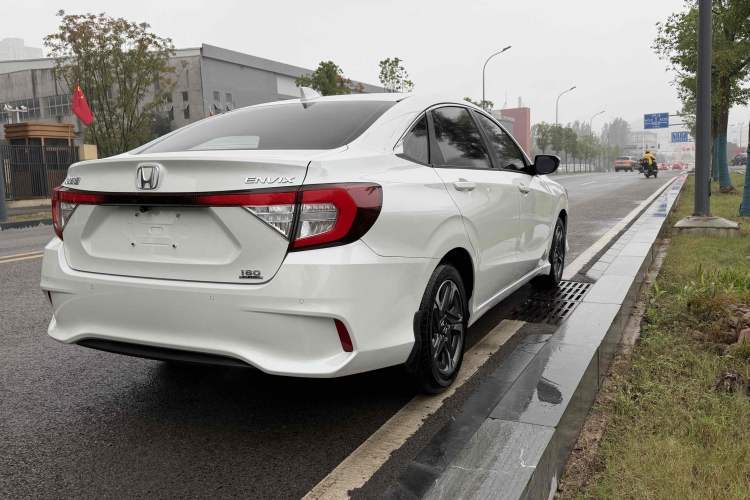 Used Honda Envix 2019 180TURBO CVT Enjoyment Edition China VI
