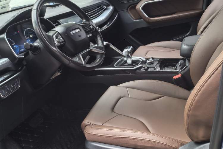 Used Haval H6 2017 Blue Label 2.0T Automatic Two-Wheel Drive Leading Model