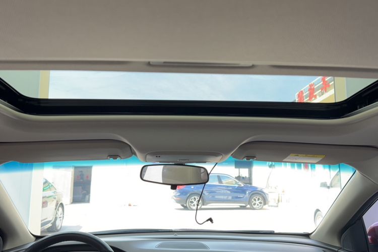 Used Buick GT 2018 15T Dual-Clutch Elite Model China V Standard Headliner