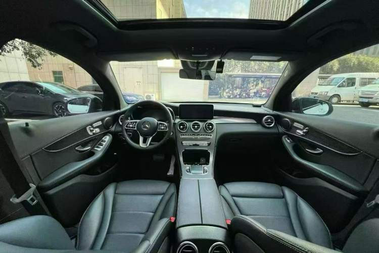 Used Mercedes-Benz GLC Coupe 2023 GLC 300 4MATIC Coupe SUV