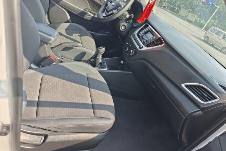 Used Hyundai Verna (new generation) 2020 1.4L Manual GLS Cool Edition
