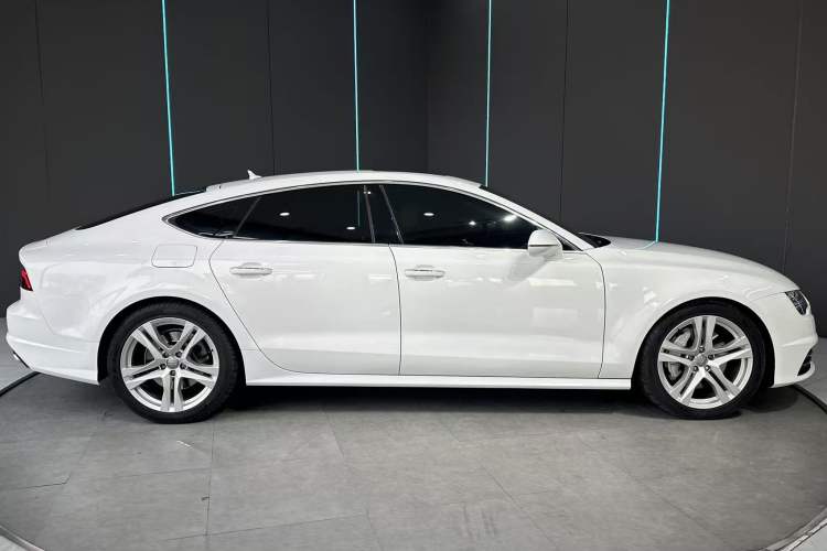 Used Audi A7 2017 50 TFSI quattro Comfort Model
