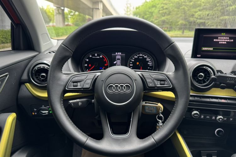 Used Audi Q2L 2018 35 TFSI Fashion Dynamic Version China V Emission Standard Steering Wheel