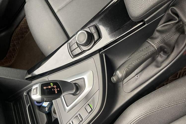 Used BMW 3 Series 2018 320Li Fashion Model
