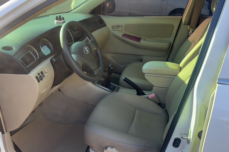 Used Toyota Corolla EX 2013 1.6L Manual Excellence Edition