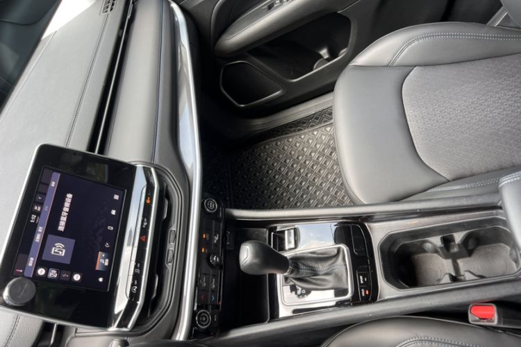 Used Jeep Compass 2021 220T Automatic Leading Edition
