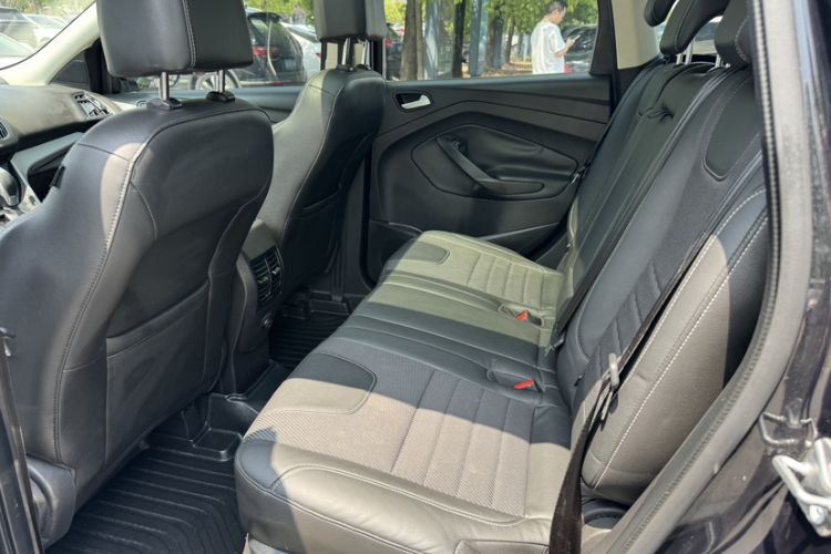 Used Ford Kuga 2015 1.5L GTDi Two-Wheel Drive Fashion Edition
