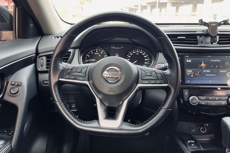 Used Nissan X-Trail 2019 2.0L CVT Smart Connect Comfort Edition 2WD